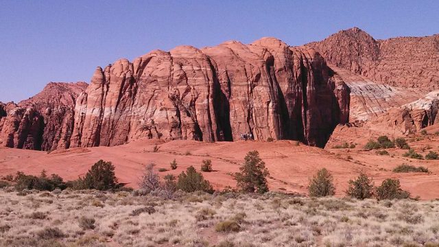 ... and even MORE Snow Canyon. Too bad I'll be climbing up a long, steep hill - will be too focused to enjoy this natural beauty.